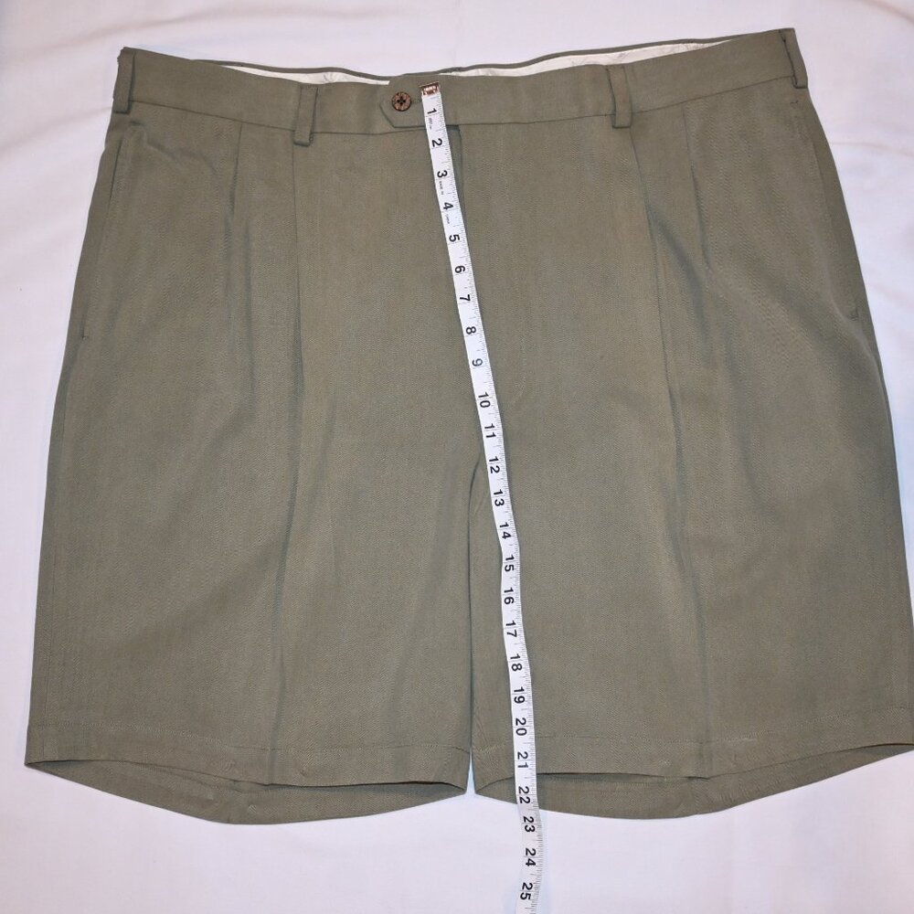 Jos. A. Bank Men's US Sz 44 Reg 100% Silk Pleated Front Olive Green Dress Shorts - Picture 4 of 5